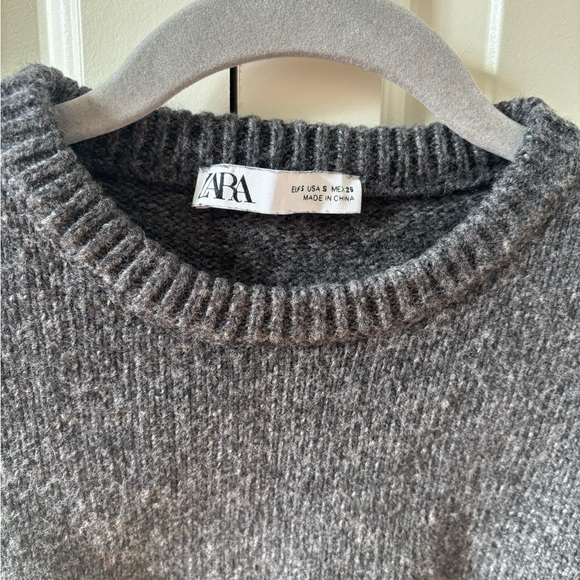 Zara Charcoal Knit Sweater - Picture 6 of 6